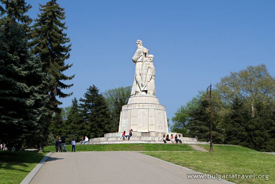Пантеон – Варна