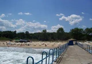 Плаж Международен Младежки Център - Приморско — Приморско