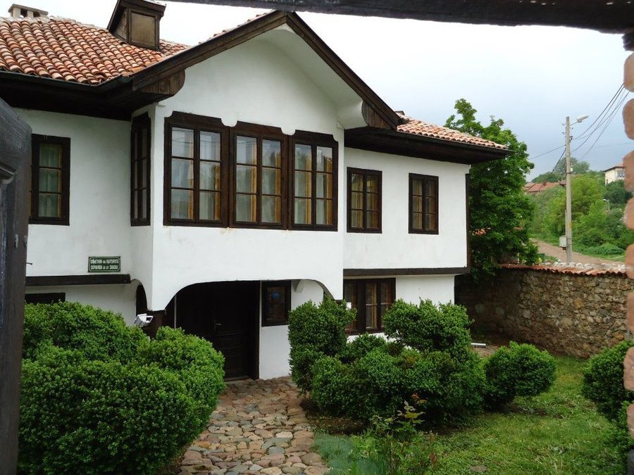 Стойковата къща - Радомир