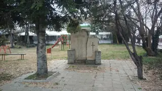 Паметник на загиналите антикомунисти - с. Цалапица — Цалапица