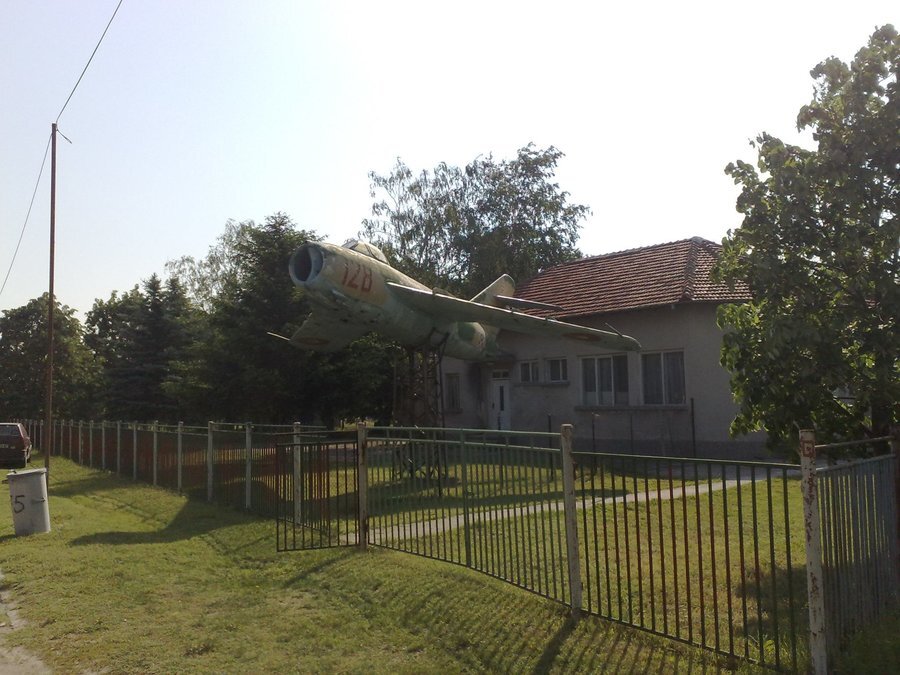 Самолет МиГ-17 - с. Смирненски