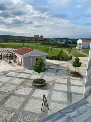 Исторически парк — Неофит Рилски
