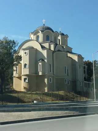 Храм "Възкресение Христово" - Велико Търново — Велико Търново