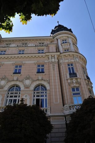 Административна сграда, бивша Търговско-индустриална палата - София