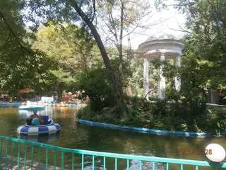 Езеро в Mорската градина - Варна — Варна