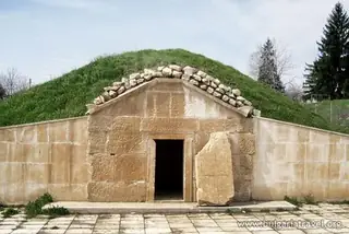 Тракийска гробница - Борово — Борово