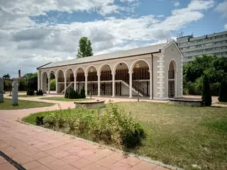 Отворена базилика - колумбарий - София — София