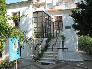 Дом-музей "Петя Дубарова" - Бургас — Бургас