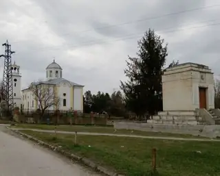Храм "Свето Успение Богородично" - с. Тръстеник — Тръстеник