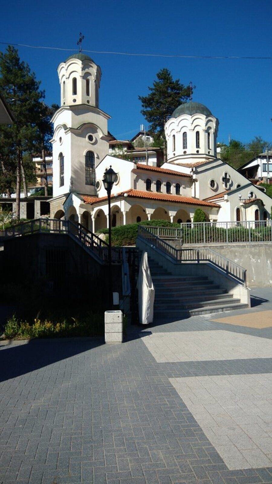 Храм "Света Неделя" - Неделино