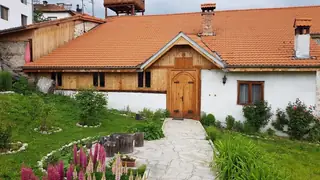 Храм "Сретение Господне" - с. Добърско — Добърско