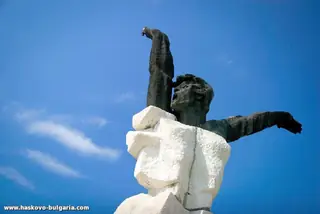 Монумент на победата - Хасково — Хасково