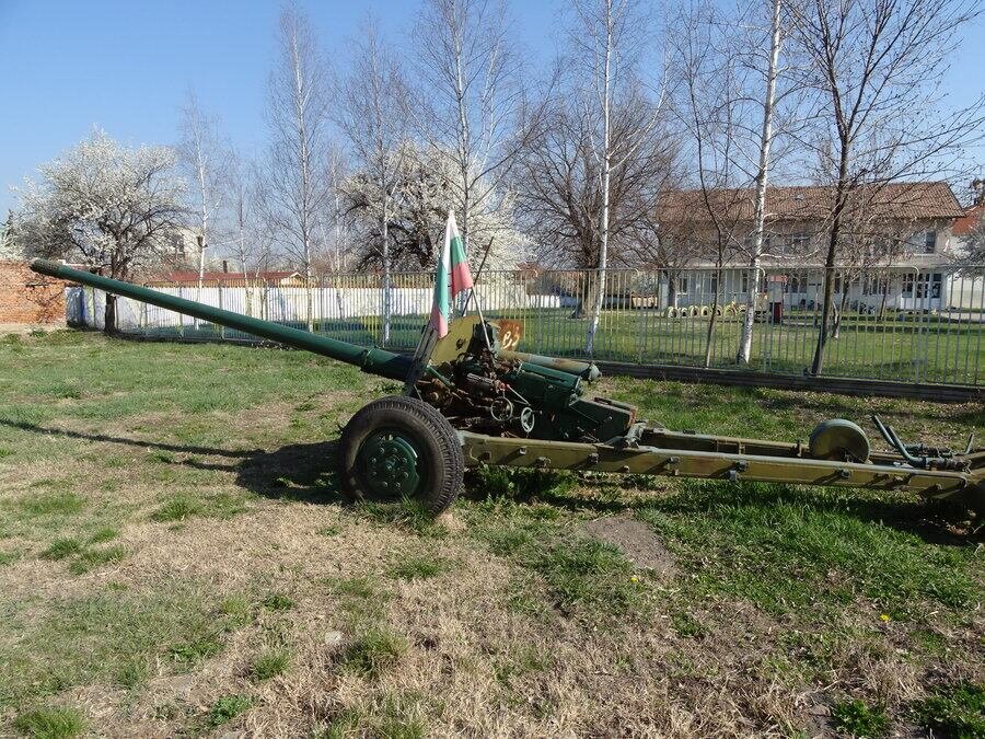 Военно оръдие - с.Лесново