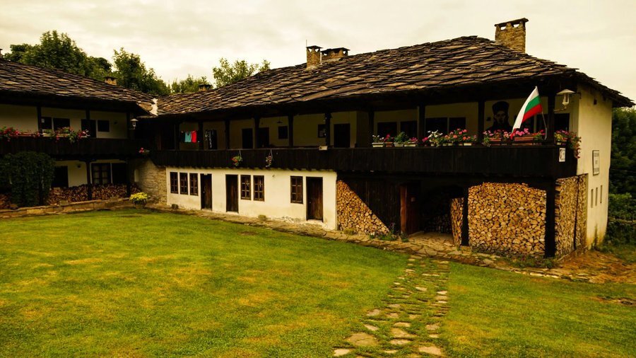 Батошевски манастир "Успение Богородично" - Батошево