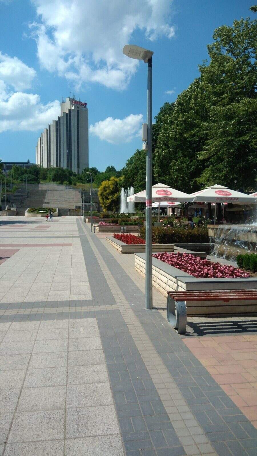 Площад "Ларго" - Разград