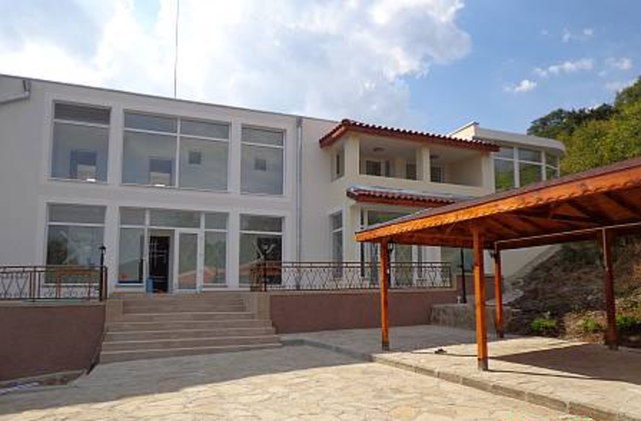 Хижа "Седемте Инджови извори"