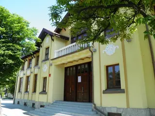 Юнашки салон - Варна — Варна