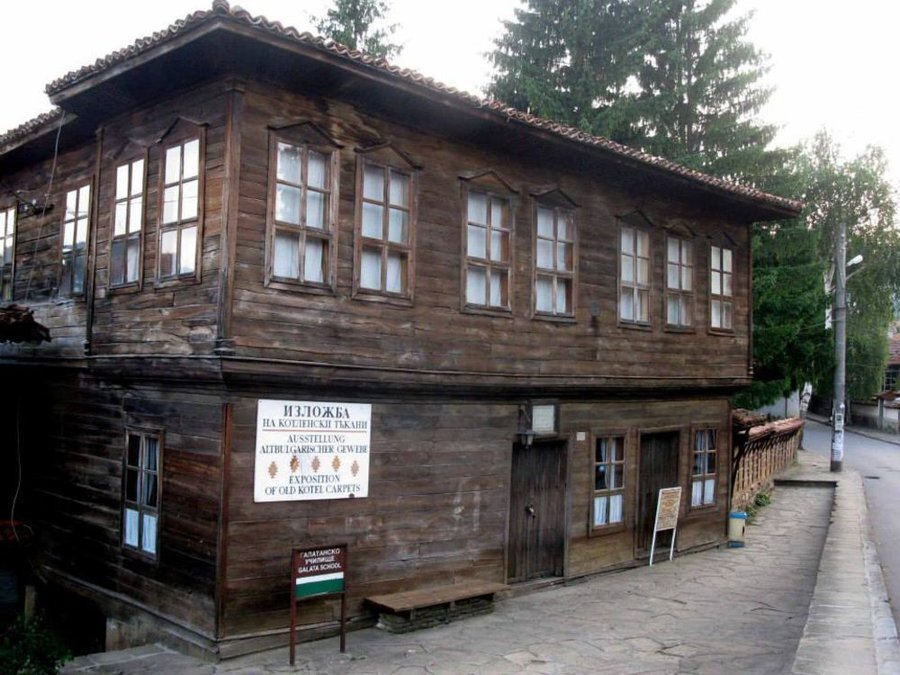 Галатанското училище - Котел