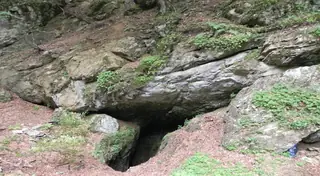 "Бузлуджанската" пещера (Ледена пещера) — Шипка