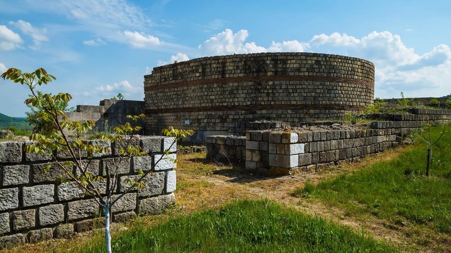 Крепост "Динея" - Войвода