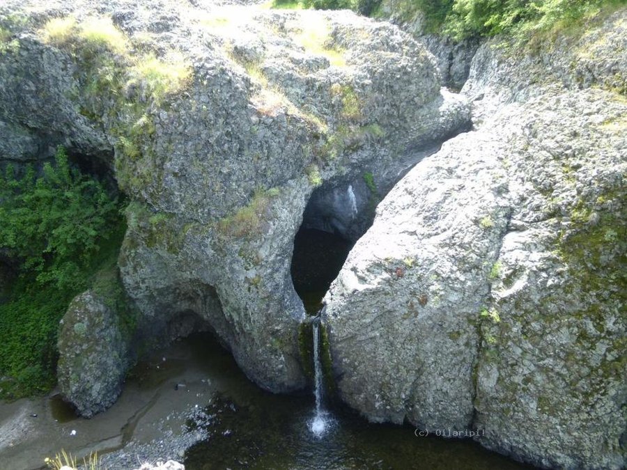 Летовнишкият водопад