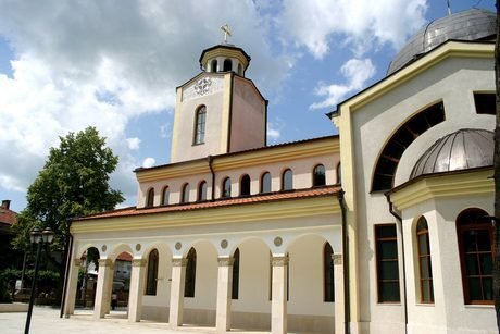 Храмът "Успение Богородично" - Ботевград