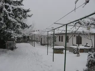 Арбанашки манастир "Св. Успение Богородично" - Арбанаси — Арбанаси