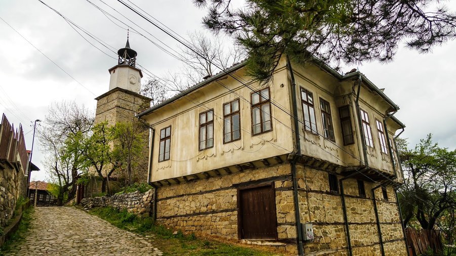 Часовниковата кула - Елена