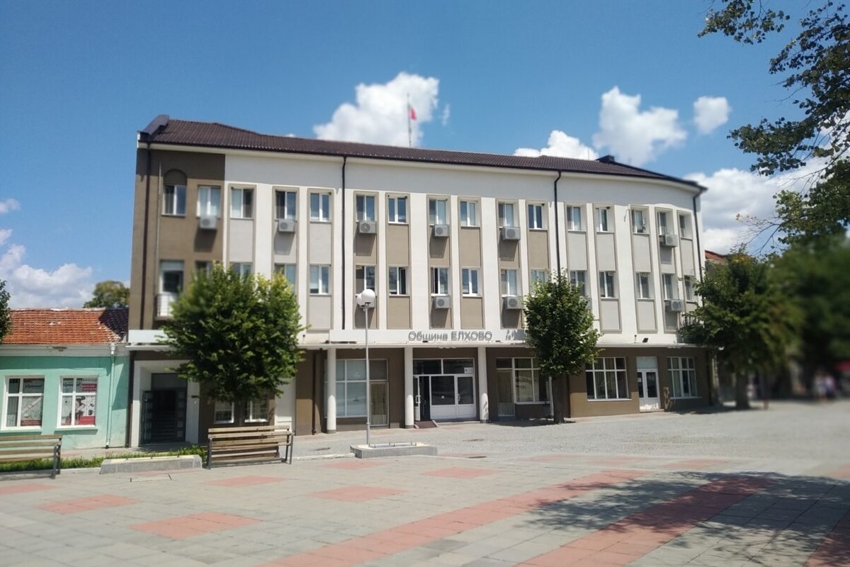 Елхово