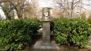 Паметник на Иван Вазов - Пловдив — Пловдив