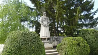 Паметник на загиналите антифашисти от село Столник — Столник