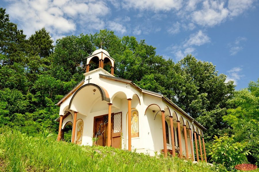 Манастир "Св. св. Петър и Павел" - Златар