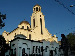 Храм "Св. Три Светители" - Шумен — Шумен