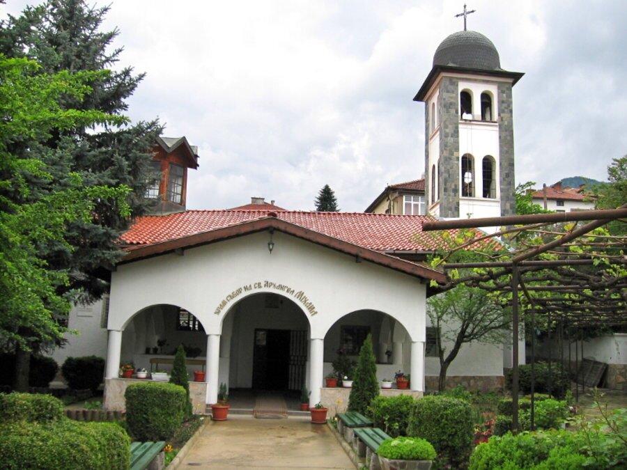 Възрожденска черква "Събор на св. Архангели Михаил и Гавраил" - Гоце Делчев