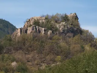 Средновековна крепост "Мал асар" — Воденичарско