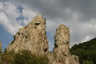 Защитена местност "Винишки камък" — Мъглиж