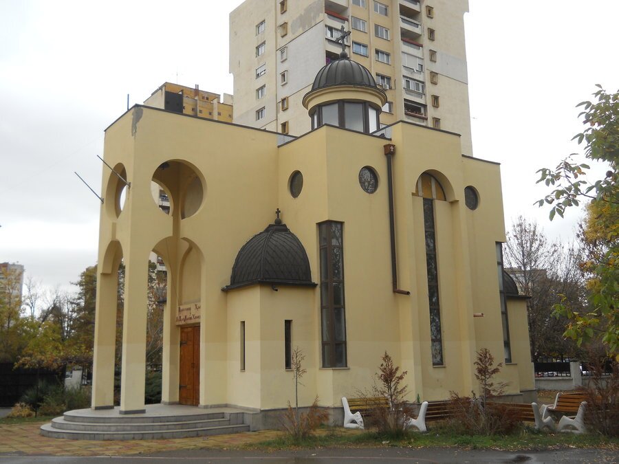 Храм "Св. преп. Паисий Хилендарски" - София