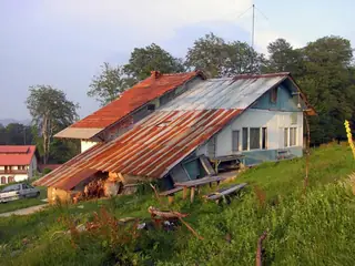 Хижа "Стражата" — Ямна