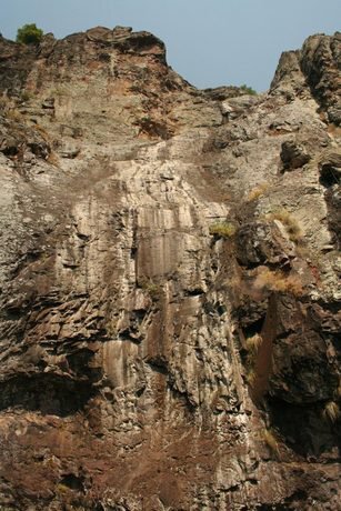 Водопадът край с. Безводно
