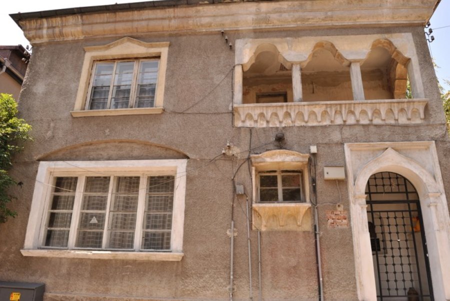 Къща на акад. Александър Божинов - София