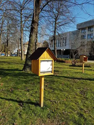 Къщичка за книги - Левски — Левски