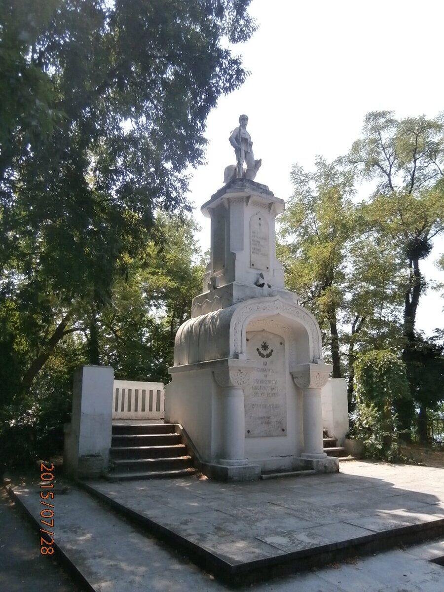 Паметник на граничаря - Варна