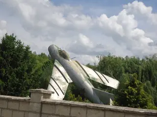 Паметник на загиналите военни летци - с.Професор Иширково — Професор Иширково