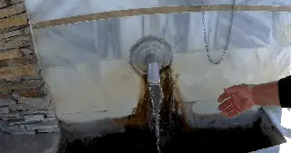 Чешма и водопад - Груево — Груево