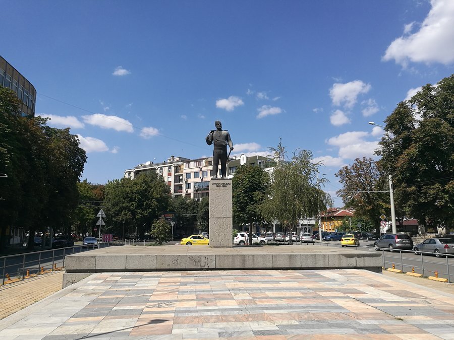 Паметникът на Стефан Караджа - Русе