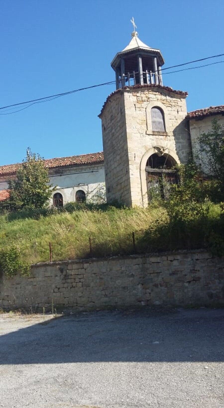 Църквата "Св. Въведение на Пр. Богородица" - с.Дрента