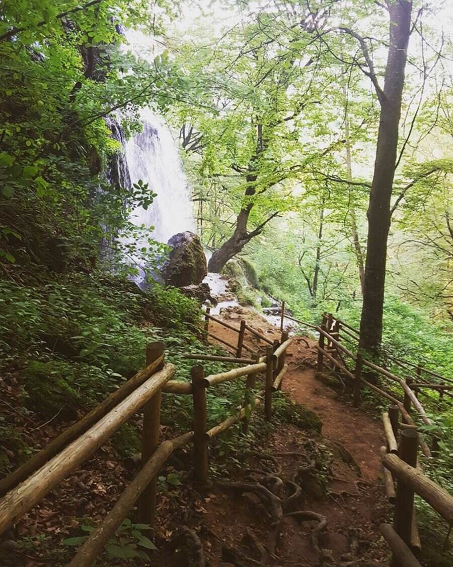 Водопад "Варовитец" - Етрополе