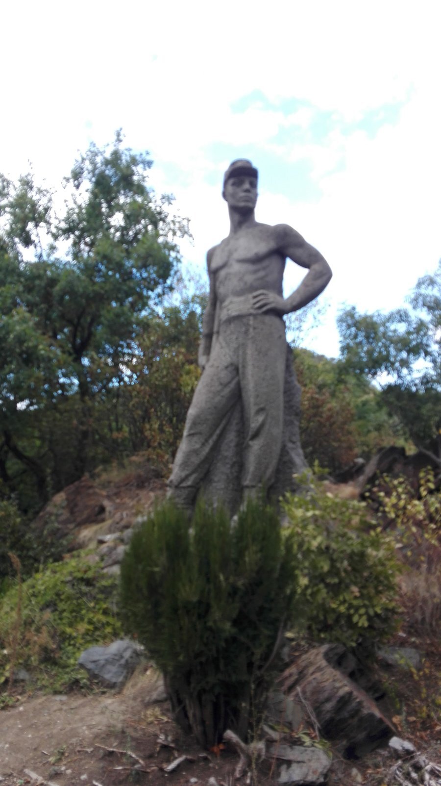 Паметник на трудовака