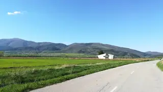 Антифашистки паметник - Трън — Студен извор