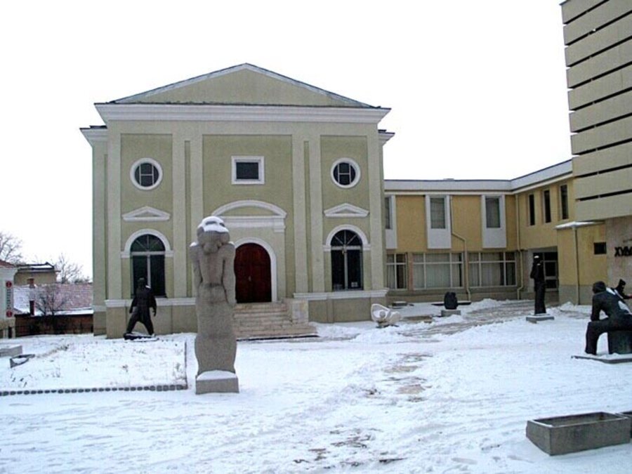 Художествена галерия "Жорж Папазов" - Ямбол